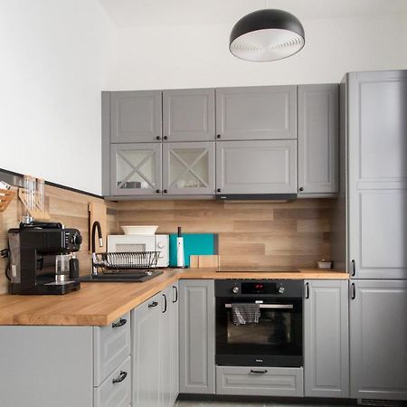 Apartament Magia Miasta Apartment Jelenia Góra Екстериор снимка