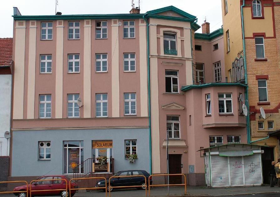 Apartament Magia Miasta Apartment Jelenia Góra Екстериор снимка